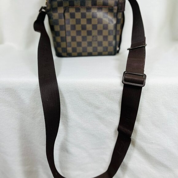 Authentic Unisex Louis Vuitton Olav Crossbody PM Brown Canvas Bag - Picture 7 of 15